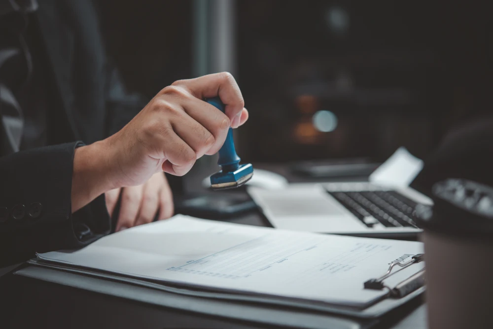 notary ID requirements