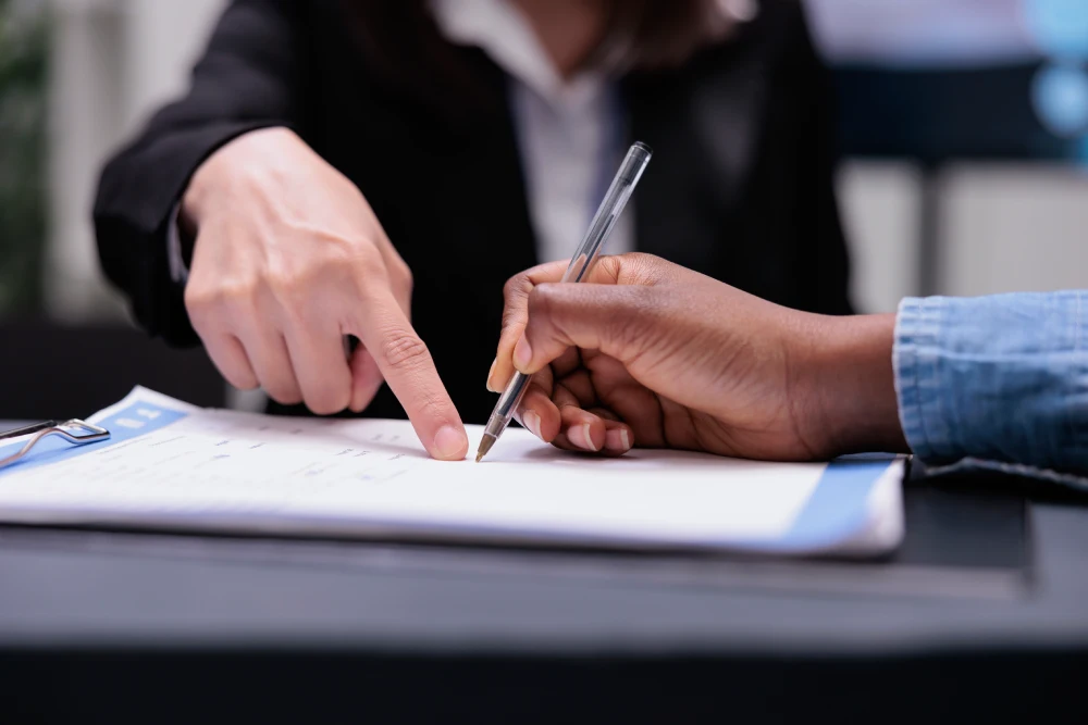 Witness Signature vs. Notary Signature: What’s the Difference?